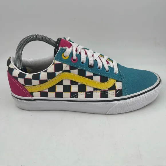👞 Vans Unisex Old School Look Saved by the Bell Checker Suede Blue Pink Sneaker