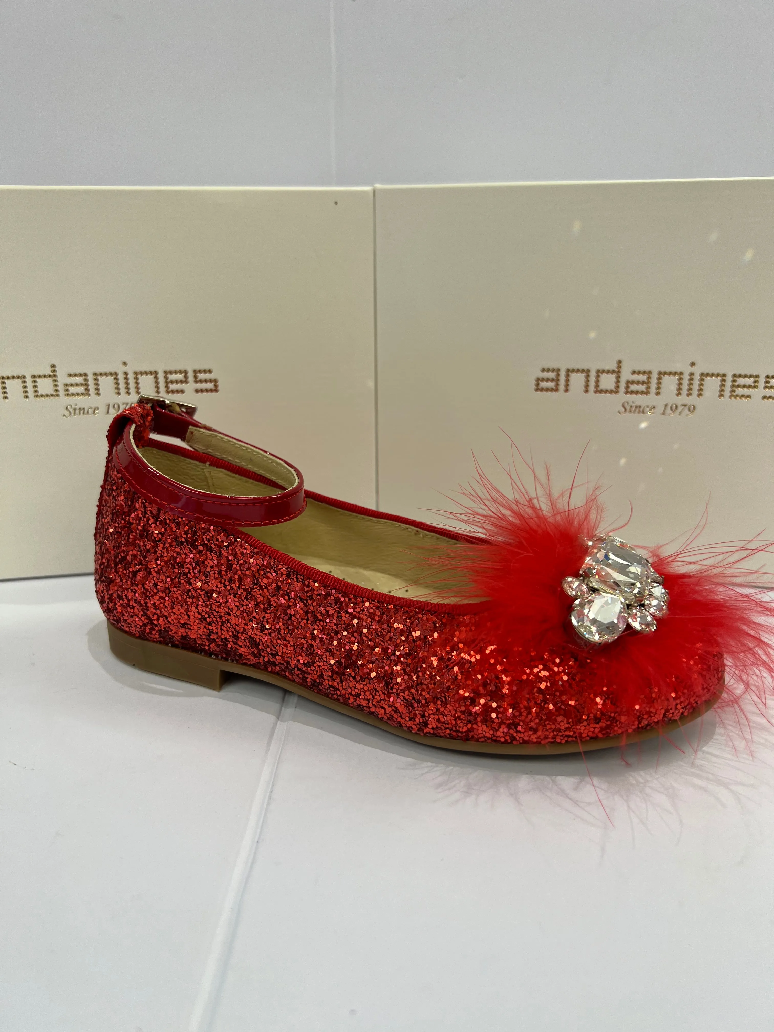 181415 Andanines Red  Feather Jewel Shoe