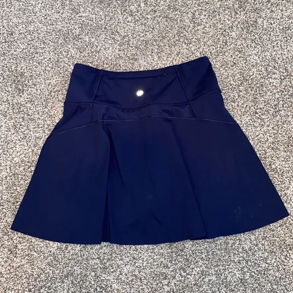 Athleta ACE HIGH RISE 15 1/2 TENNIS SKORT in Navy