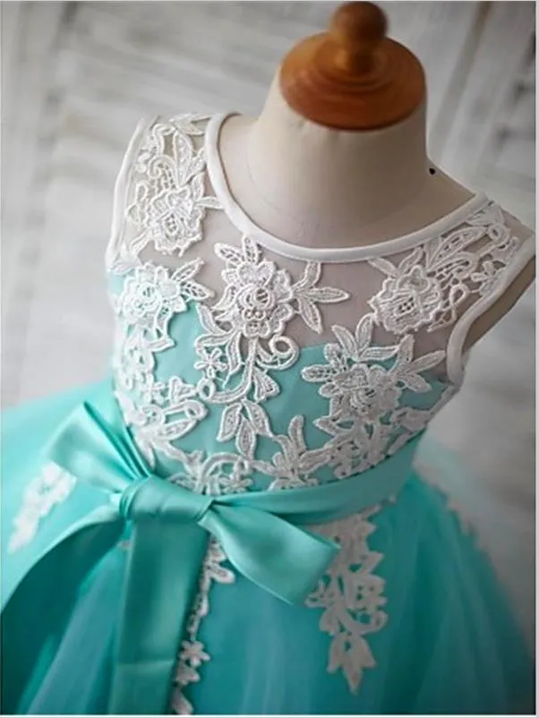 Ball Gown Tulle Sleeveless Floor Length Flower Girl Dresses With Bowknot