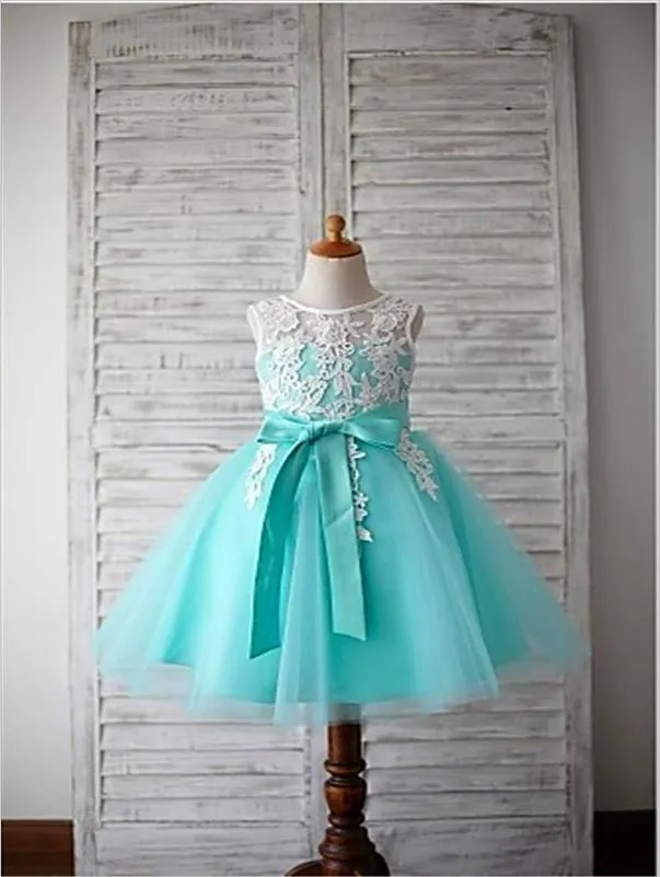 Ball Gown Tulle Sleeveless Floor Length Flower Girl Dresses With Bowknot