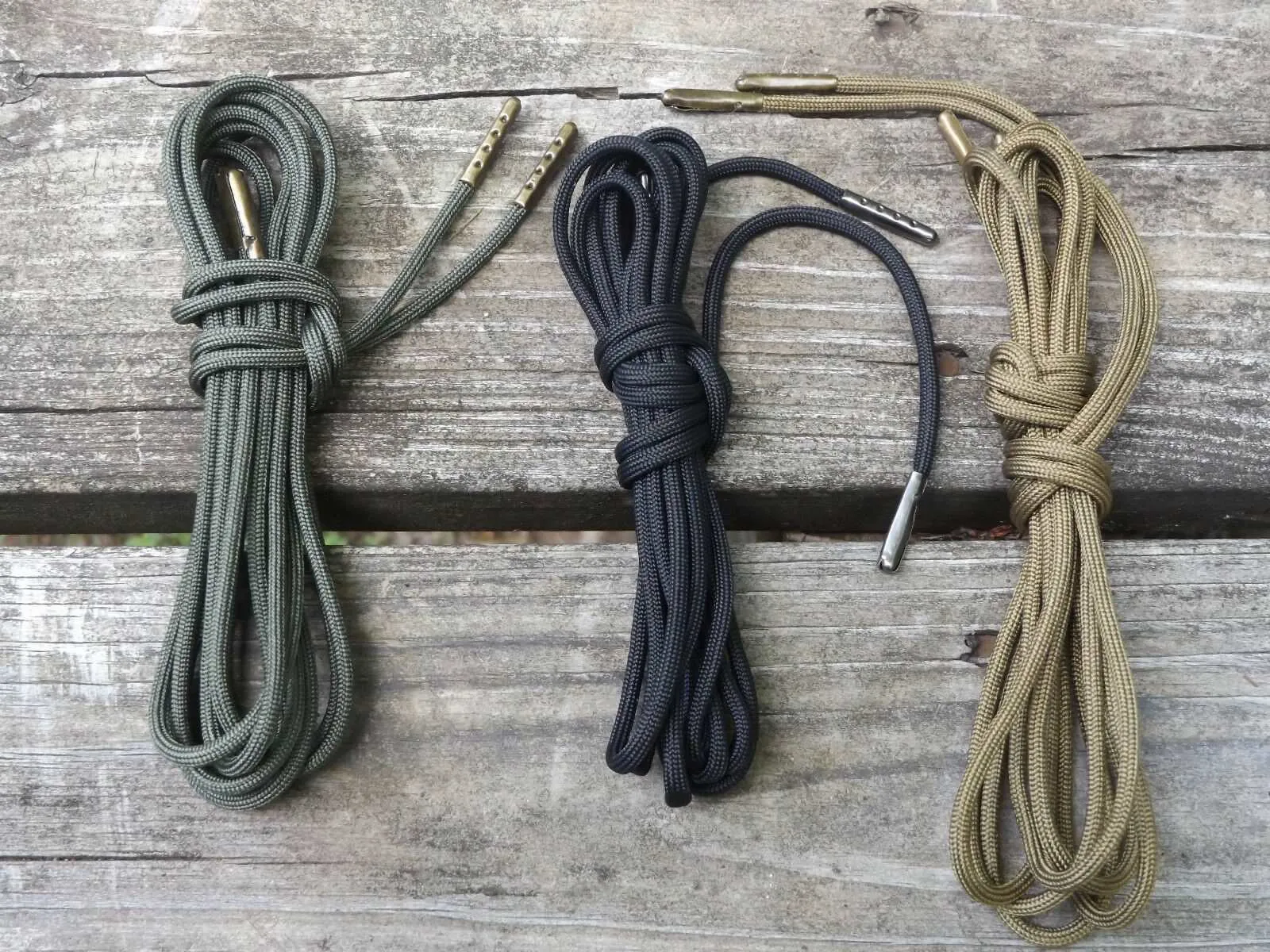 Black and Red Boot Laces *Guaranteed for Life* 550 Paracord Steel Tip