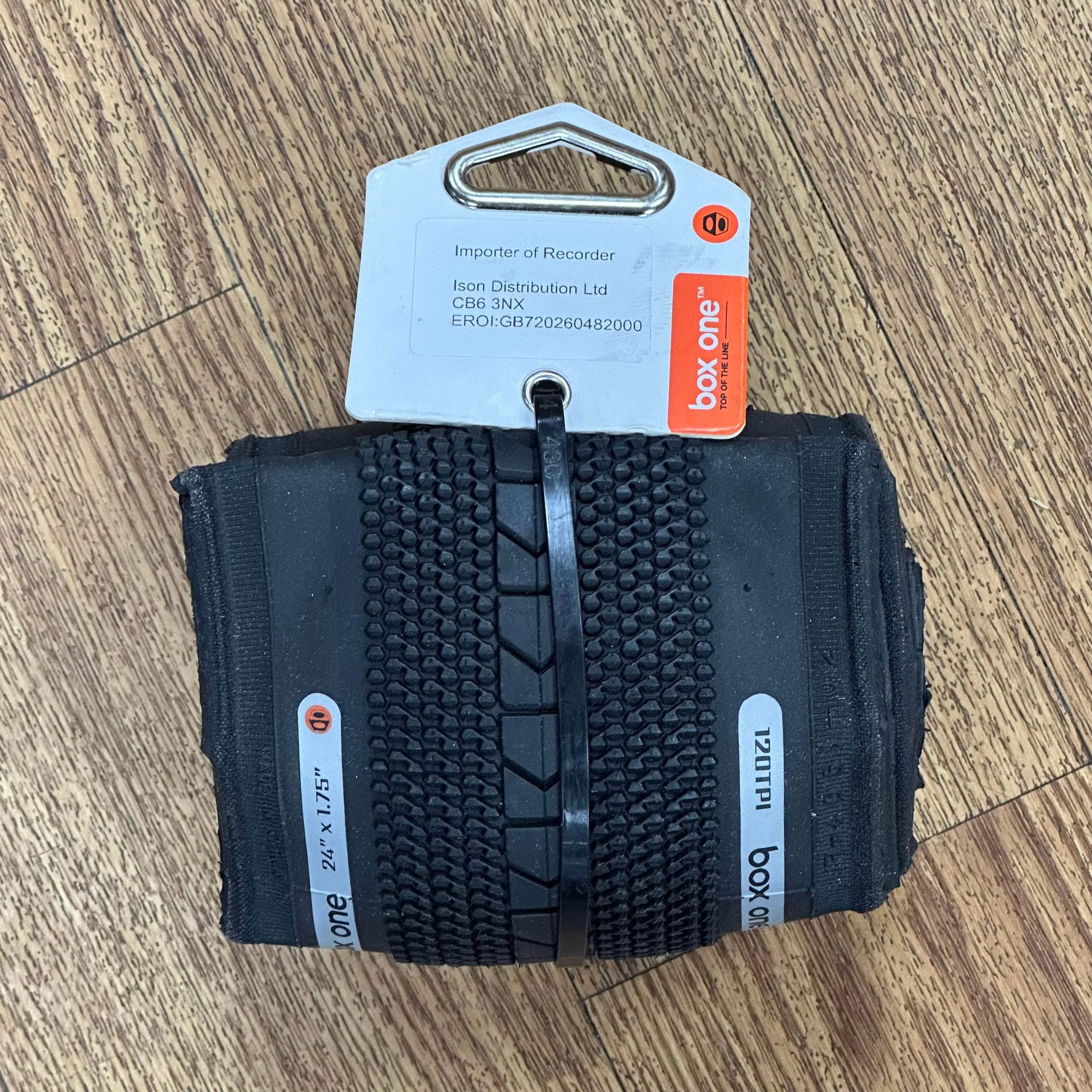 Box One Folding Race Tyre