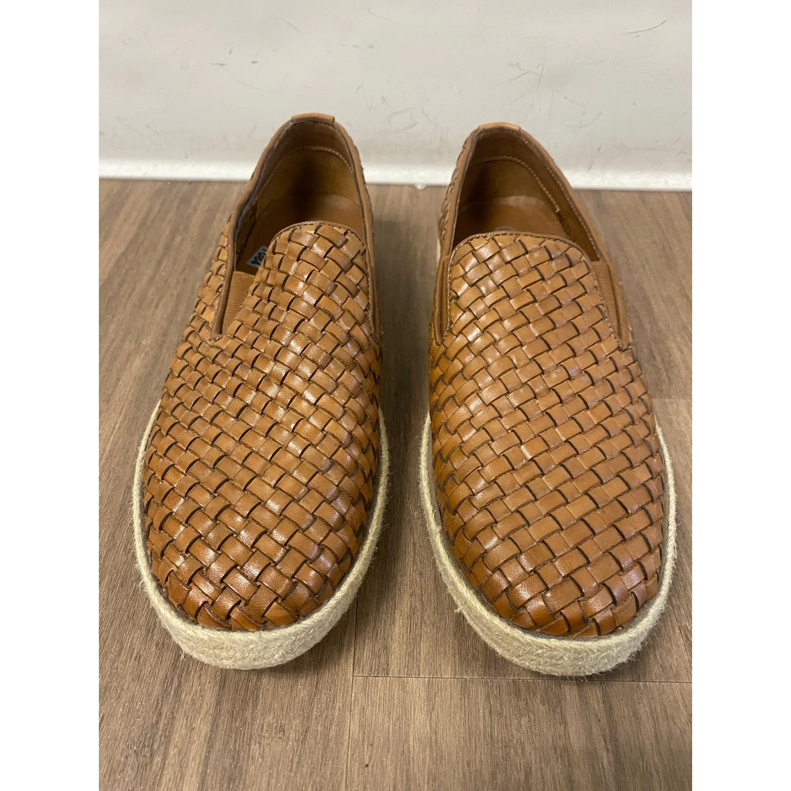 Carlos Interweave Slip On Shoes Sz 10