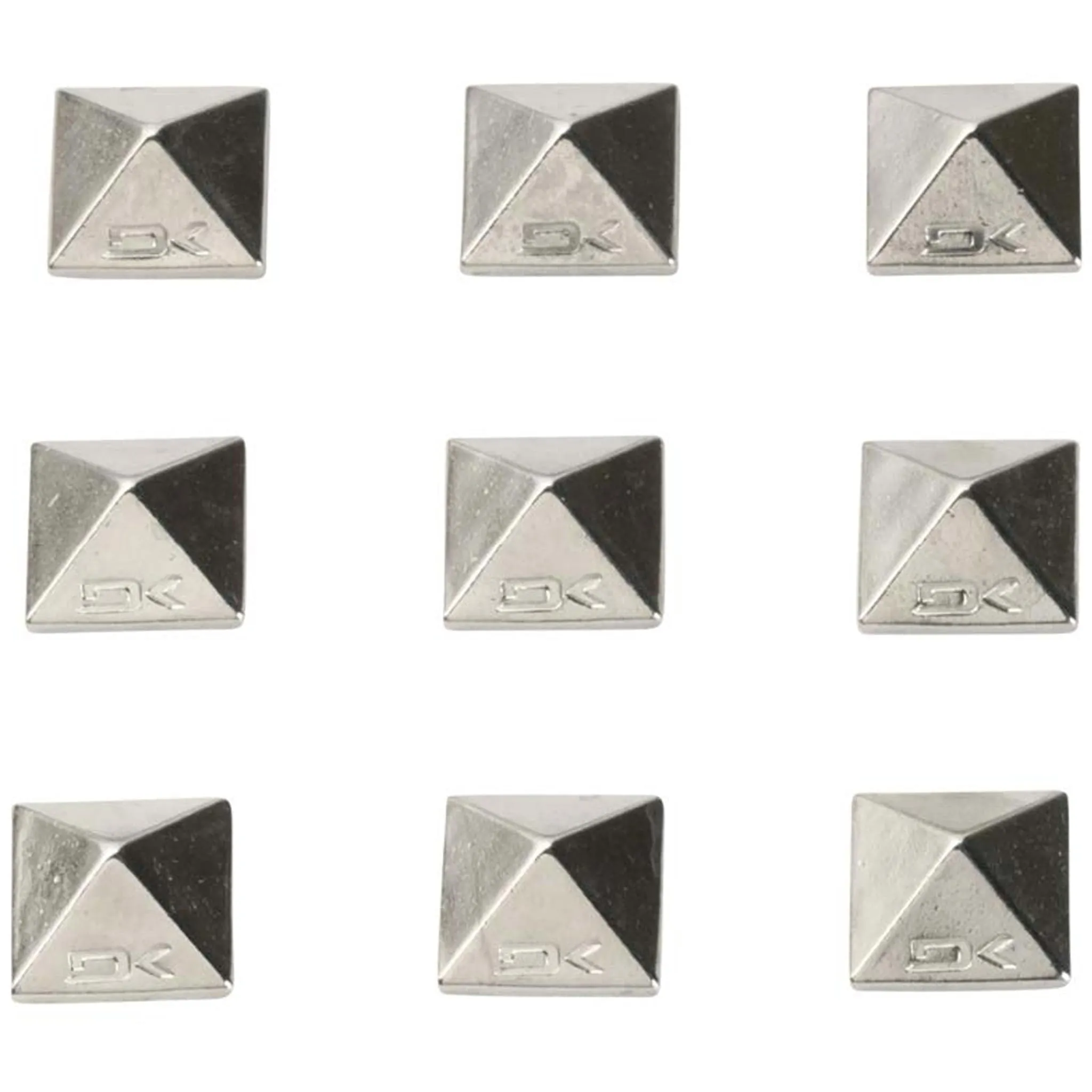 Dakine Pyramid Studs Stomp Pad Chrome