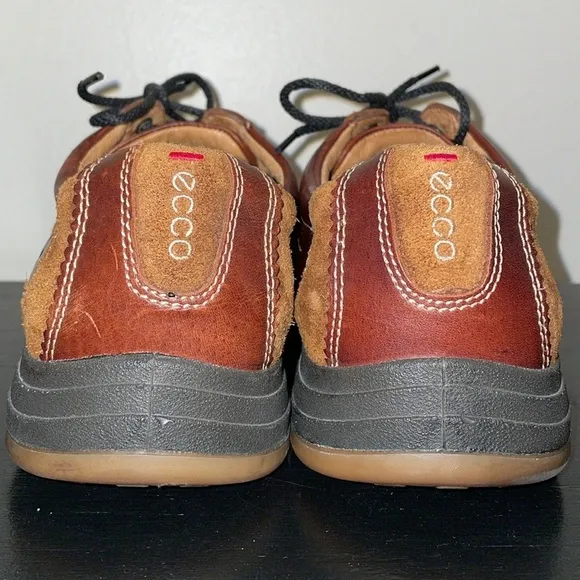 ECCO Men’s Leather Brown Yak Shoes.  Size 46.