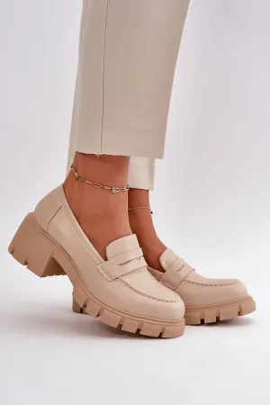Heeled low shoes