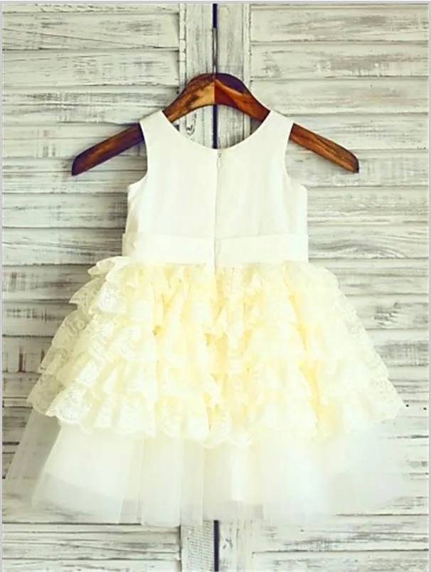 Lace Scoop Sleeveless Flower Girl Dresses Tea Length Ball Gown