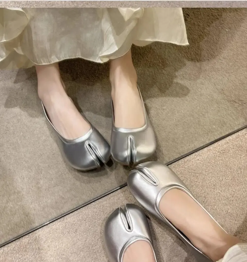 Lucy Tabi Split Toe Shoes