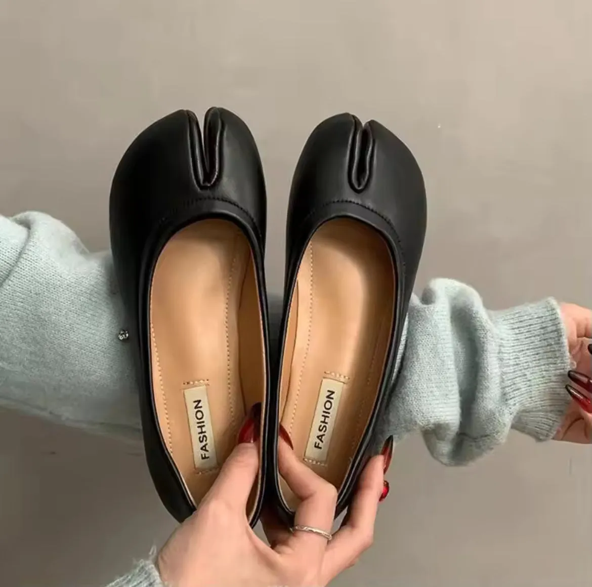 Lucy Tabi Split Toe Shoes