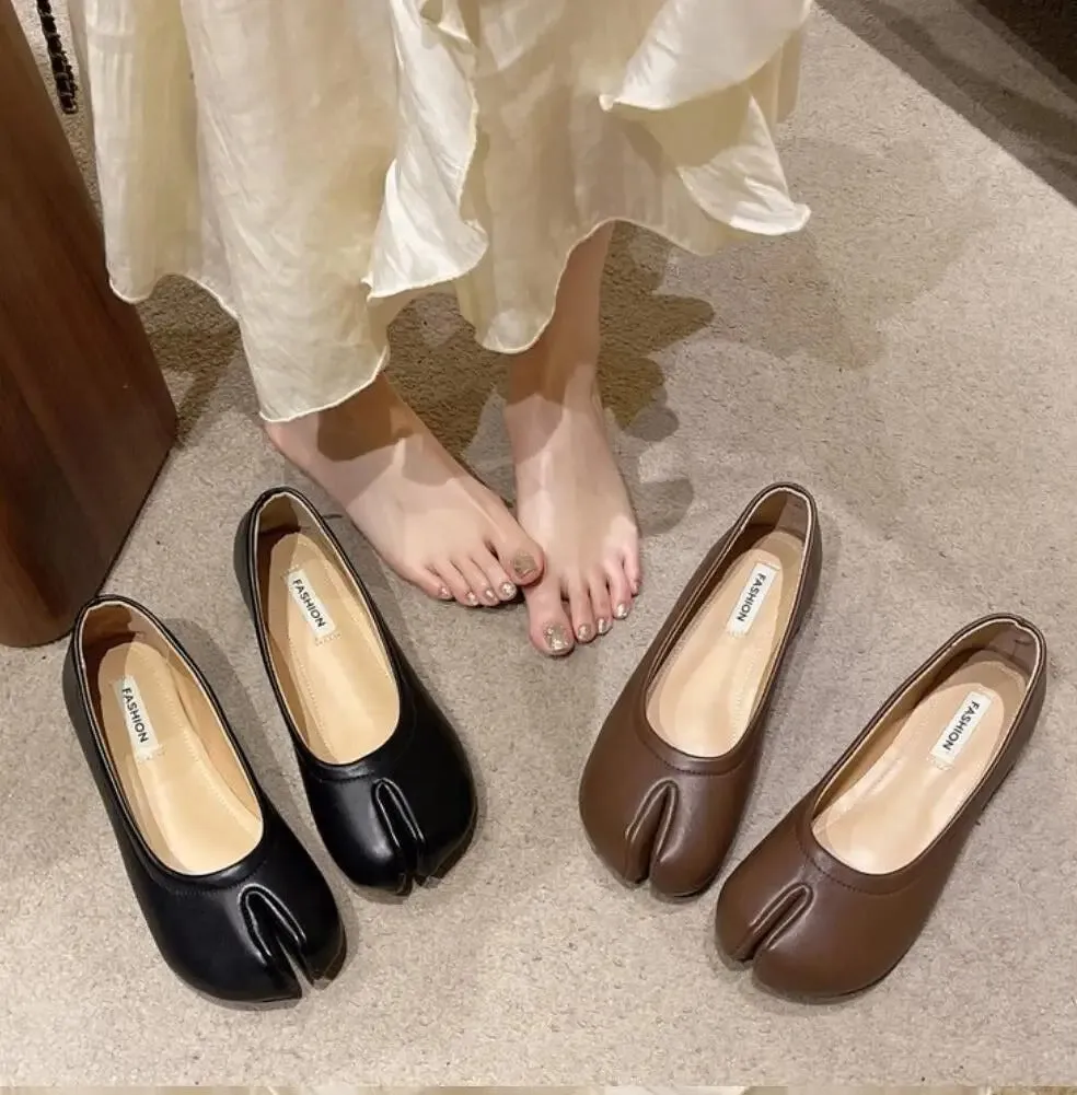 Lucy Tabi Split Toe Shoes