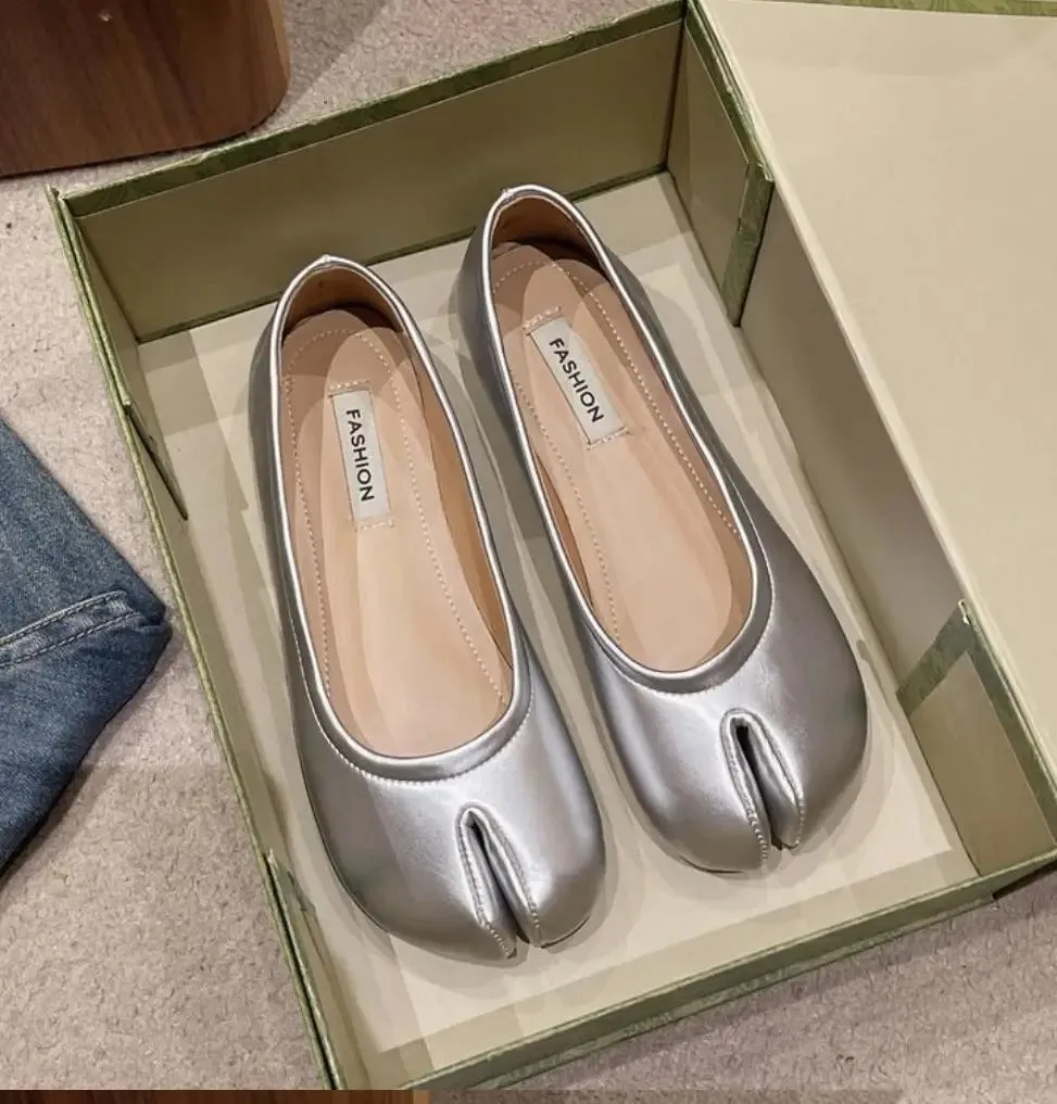 Lucy Tabi Split Toe Shoes