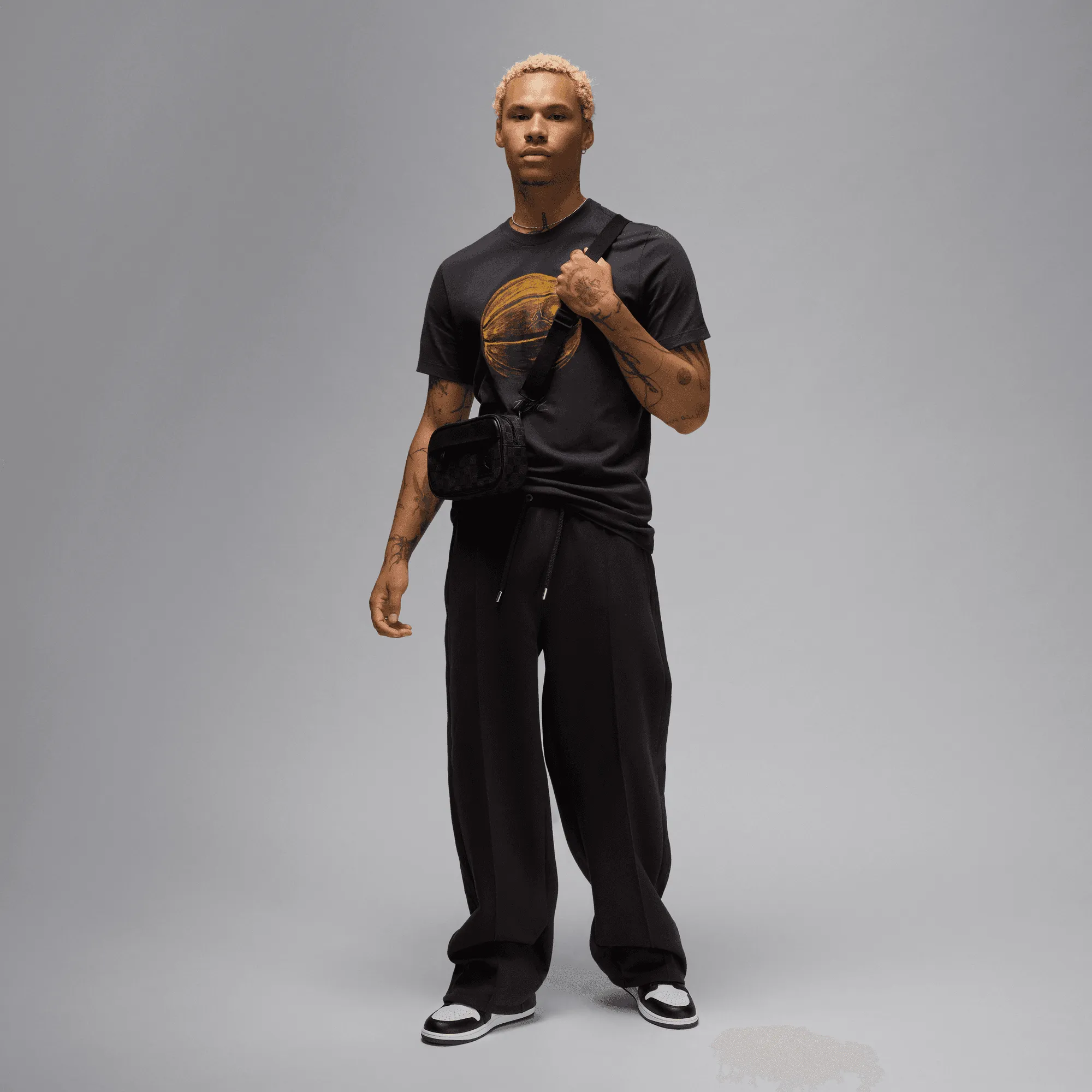 M J BRAND BBALL SS CREW RGN