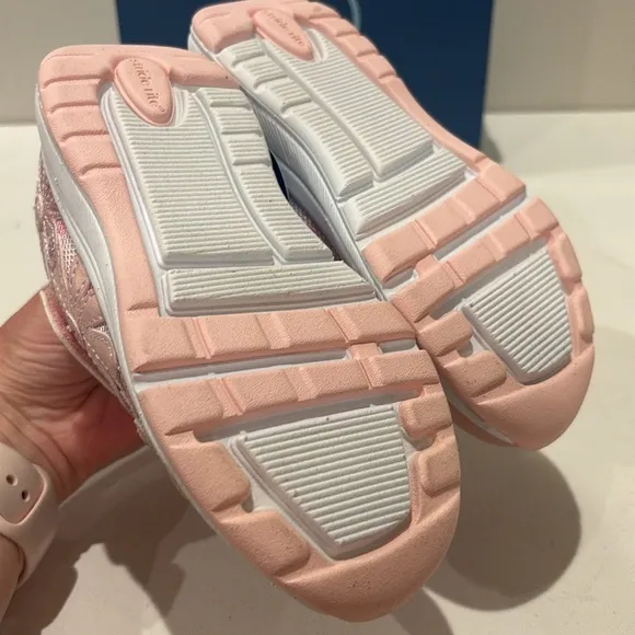 New Stride Rite Lighted Glimmer Sneaker