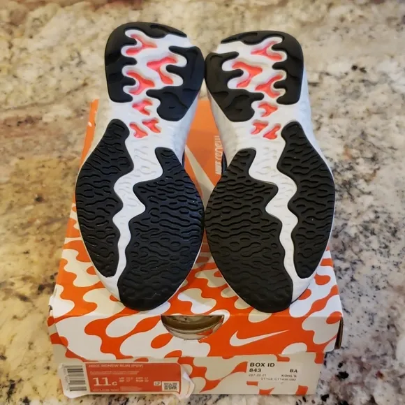 NIB Kids Nike Sneakers
