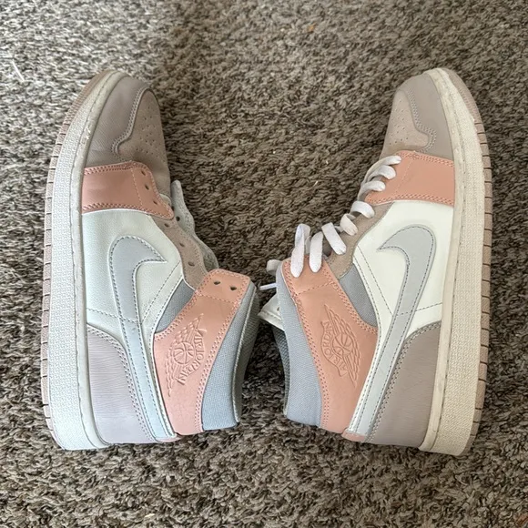 Nike Air Jordan 1 Mid Milan Tan Hi Tops