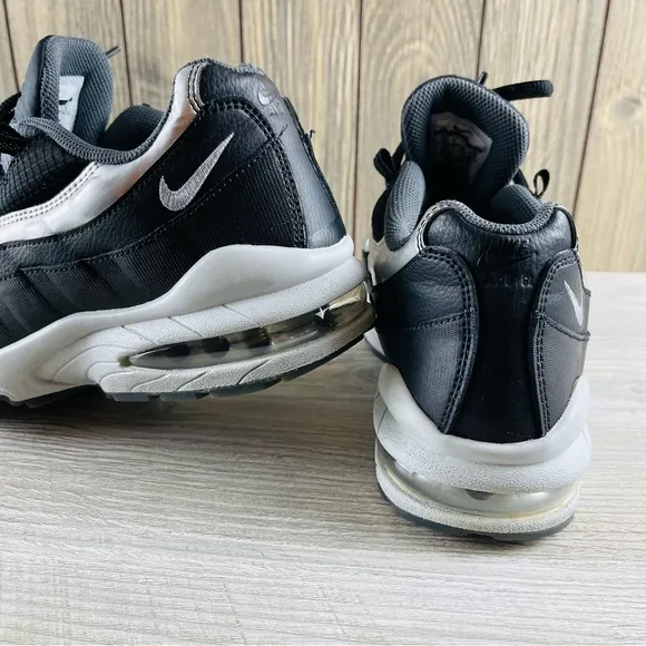 Nike Air Max 95 Shoes Black Silver Sneakers Running Shoes Boys Youth Size: 7Y
