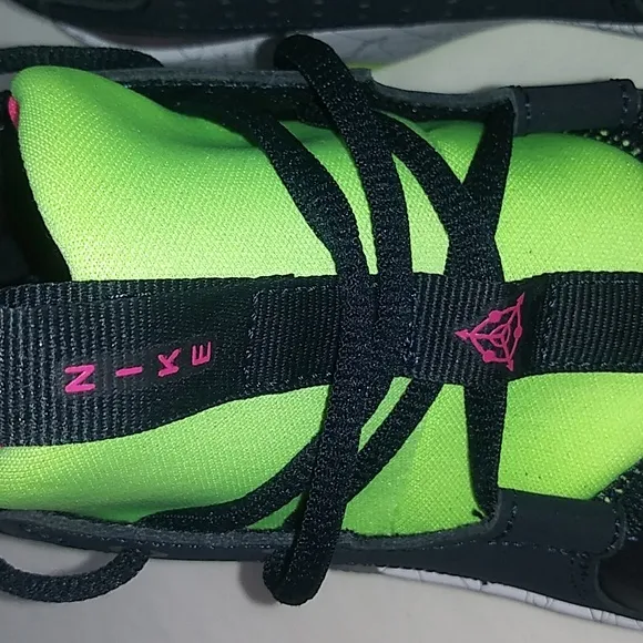 Nike Air Zoom Crossover 2 Big Kids Badketball Shoes