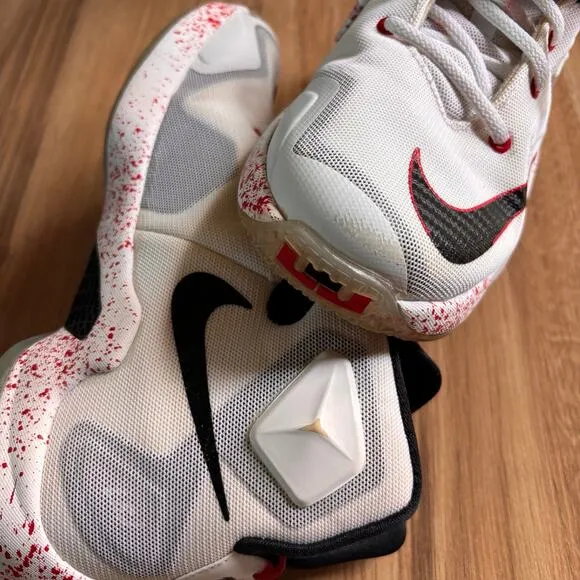 Nike  Lebron James Friday the 13th youth size 7y