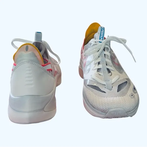 Nike N110 D/MS/X Phantom AT5405-002 Size 12 NWOB White Pink Orange Colorway