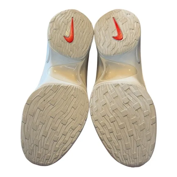 Nike N110 D/MS/X Phantom AT5405-002 Size 12 NWOB White Pink Orange Colorway