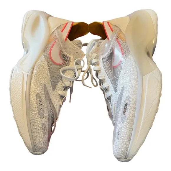 Nike N110 D/MS/X Phantom AT5405-002 Size 12 NWOB White Pink Orange Colorway