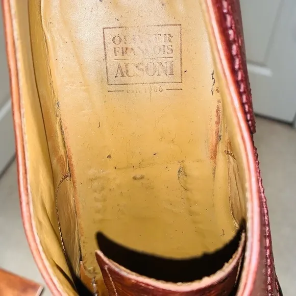 Oliver Francois Ausoni Wingtip Leather Oxfords.