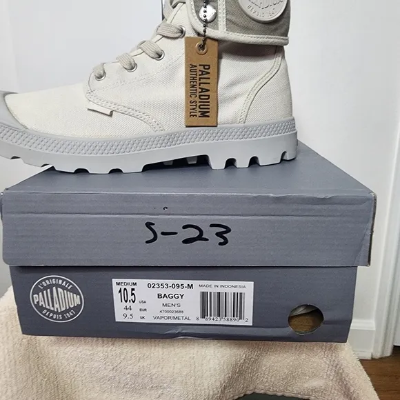 Palladium Baggy Boots Men's Size 10.5 Or Women's 12 Vapor/metal New in Box