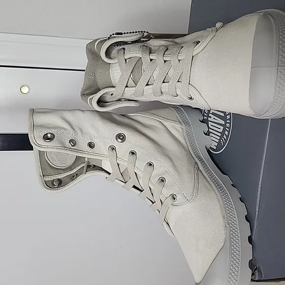 Palladium Baggy Boots Men's Size 10.5 Or Women's 12 Vapor/metal New in Box