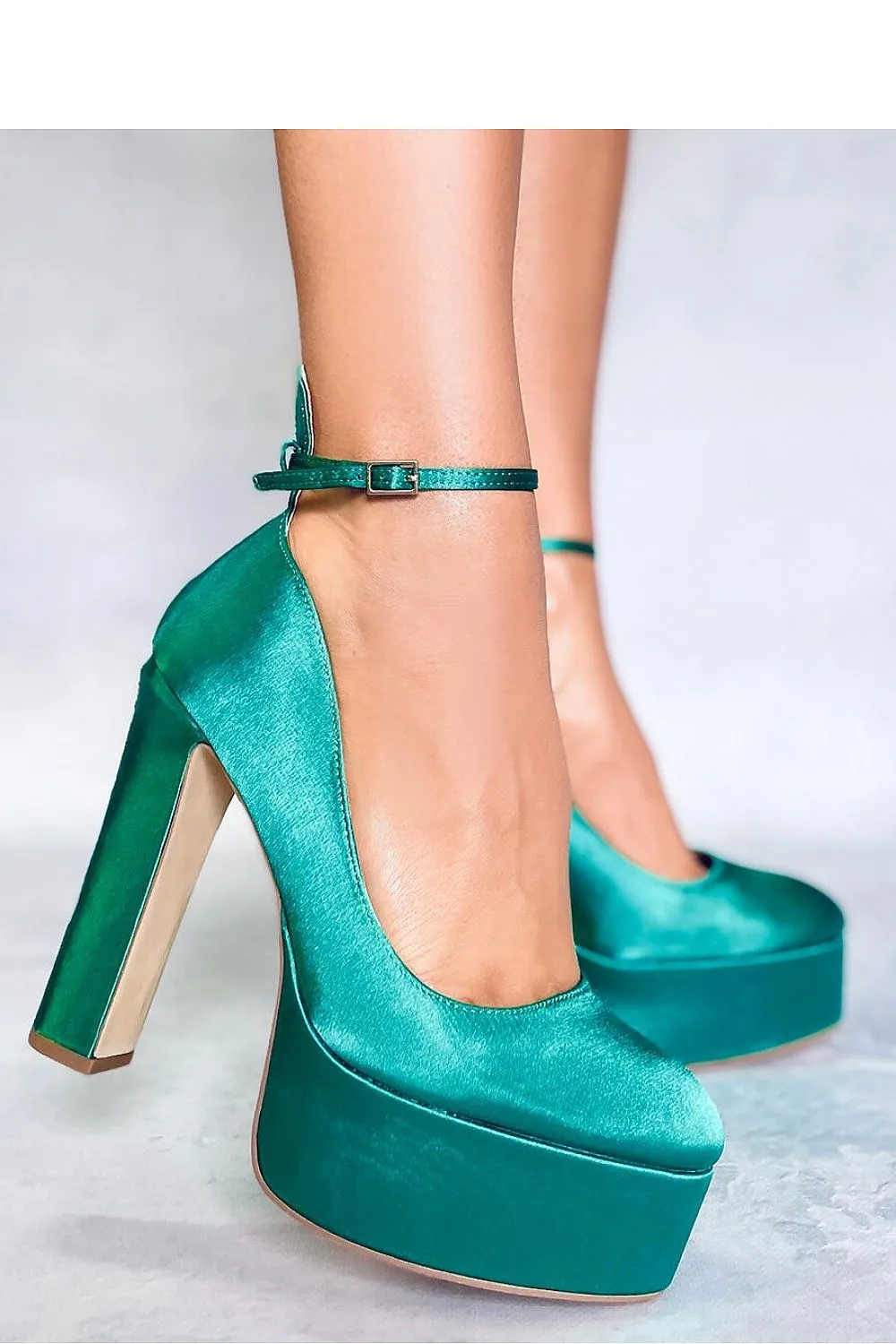 Platform pumps