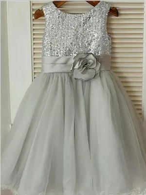 Princess Tulle Scoop Sequin Flower Girl Dresses Tea Length Dress