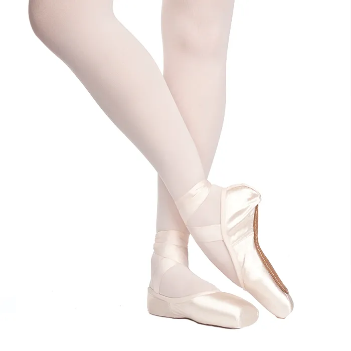 Russian Pointe Rubin Radiance Pointe Shoe
