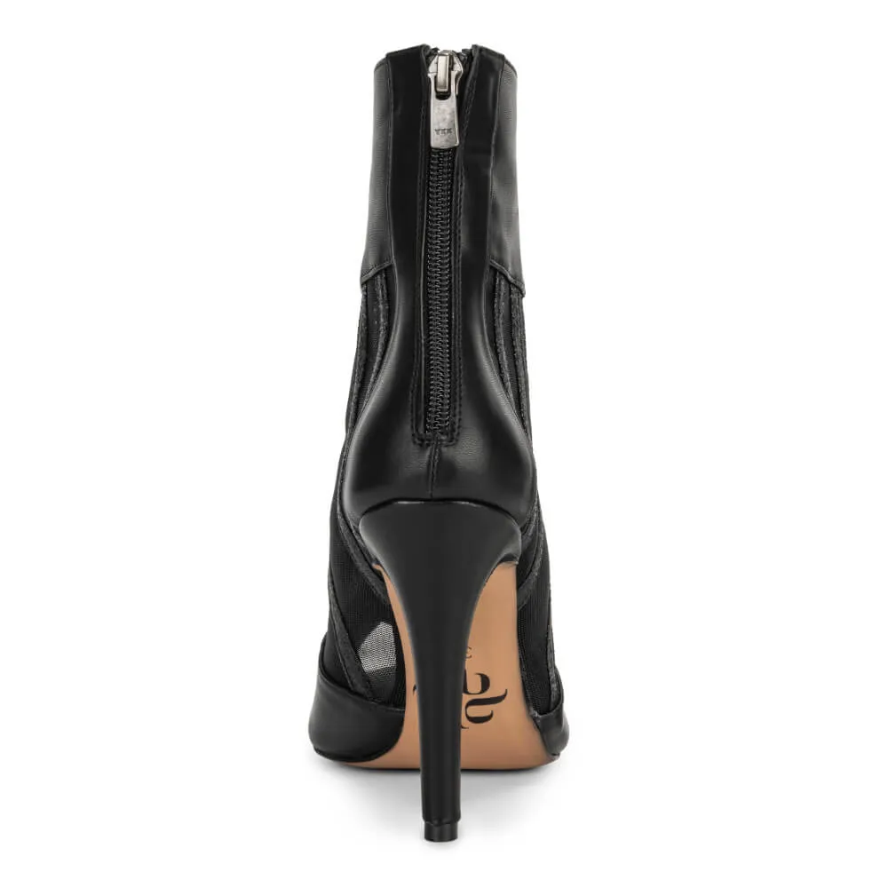 Showtime - Black Vegan Leather - Street Sole