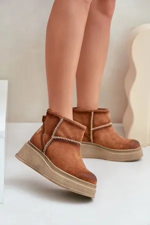 Snow boots