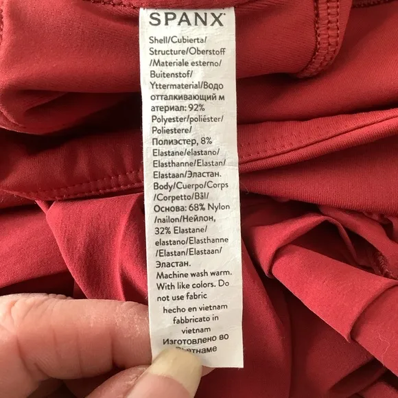 SPANX Get Moving Pleated Skirt Skort Rich Red Pocket