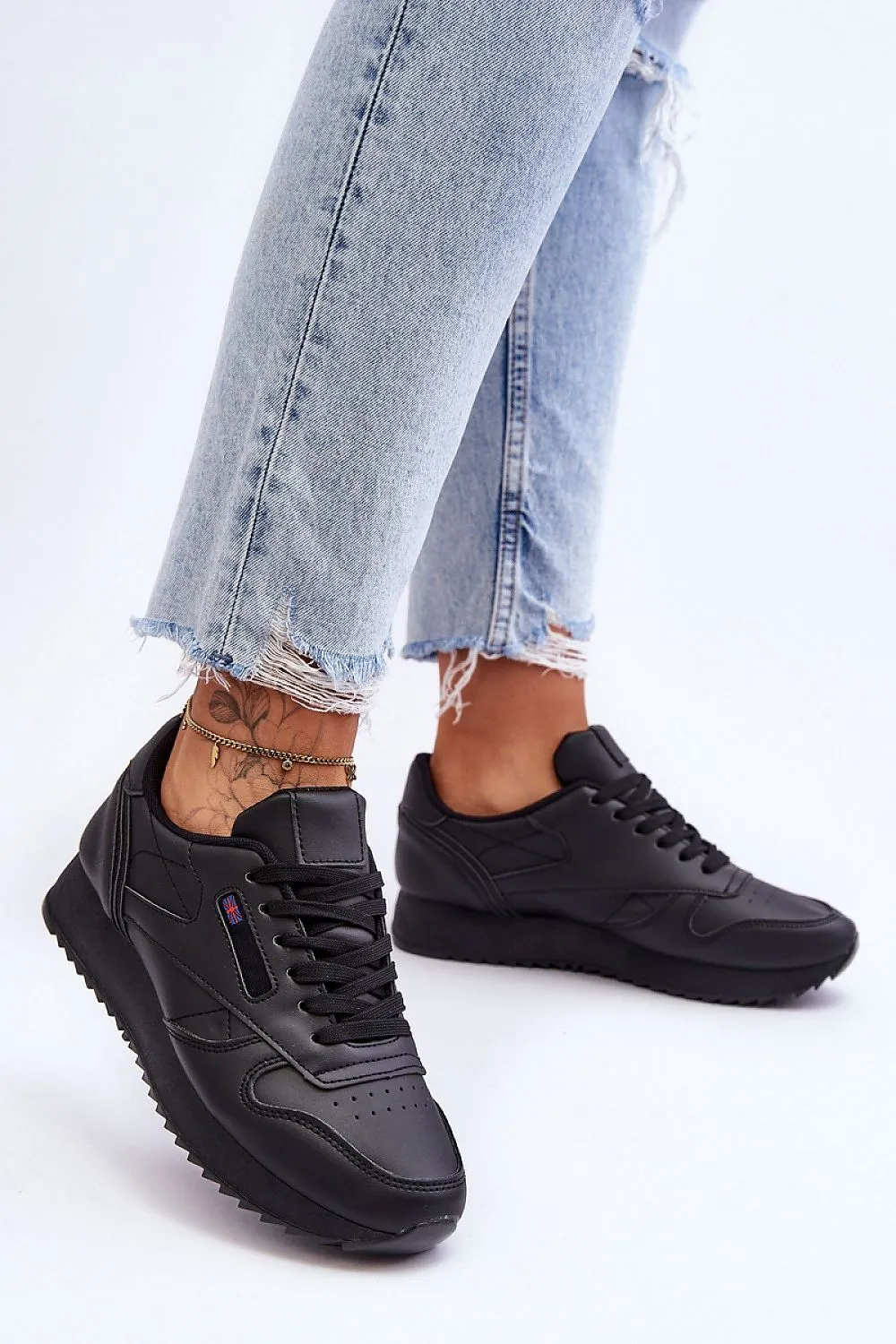Sport Shoes