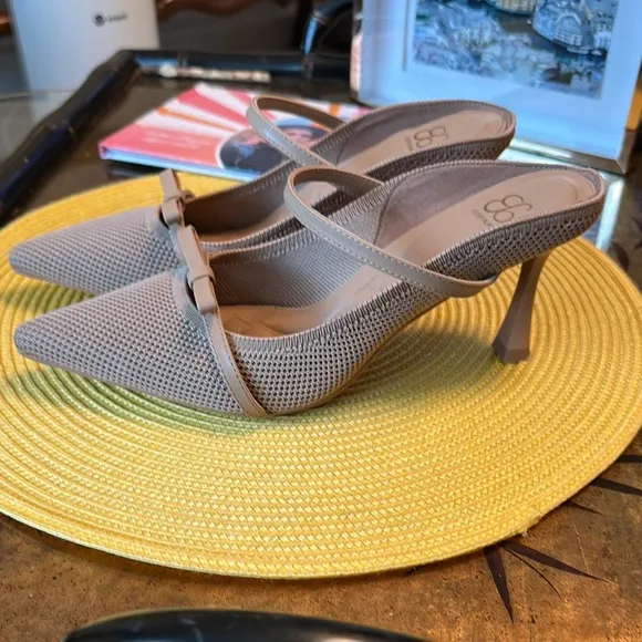 Stylish Beige Women's Shoes by Go Couture.