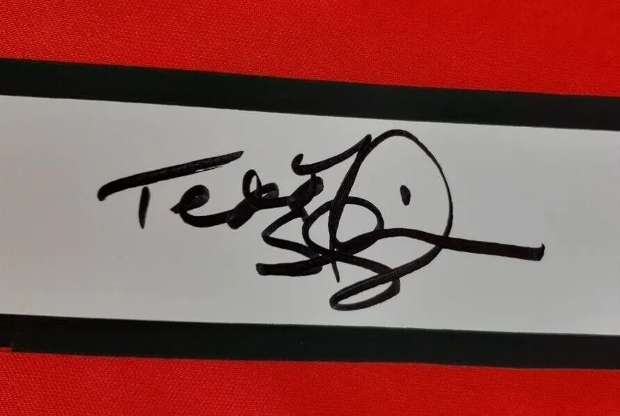 Teddy Sheringham Signed Manchester United F C Authentic Soccer Jersey (Beckett)