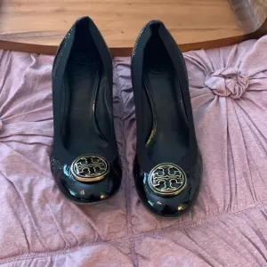 Tory Burch Caroline midwedge ‎ heels. Worn a few times. 275 retail