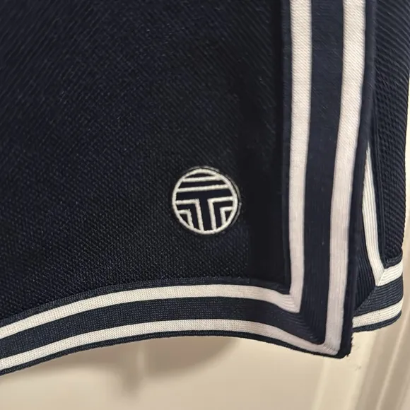 Tory Sport Tech Pique Tennis Skirt. Navy.  Size Medium.