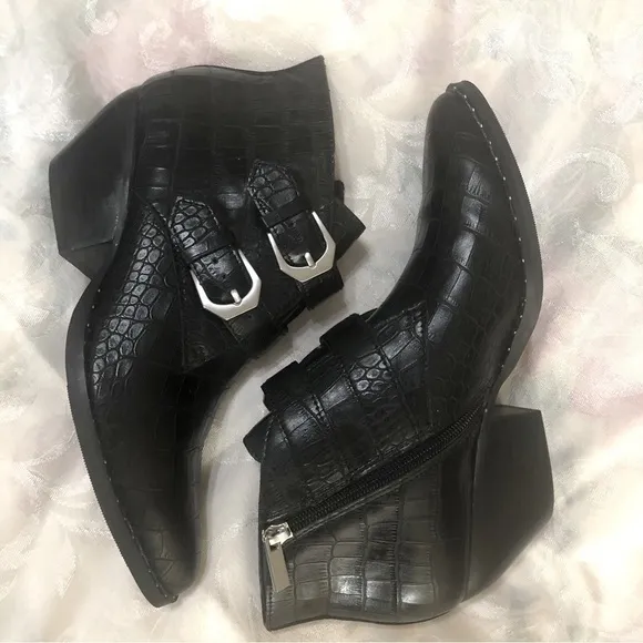 Treasure &amp; Bond Harper Embossed Black Faux Leather Croc Buckle Bootie size 9.5