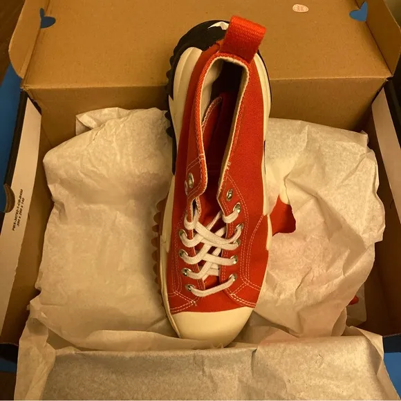 TWO PAIRS LEFT! LAST CALL! CONVERSE RUN STAR IN MANTRA ORANGE
