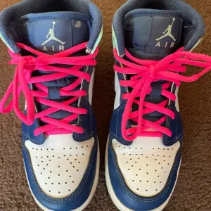 Youth Nike Jordan